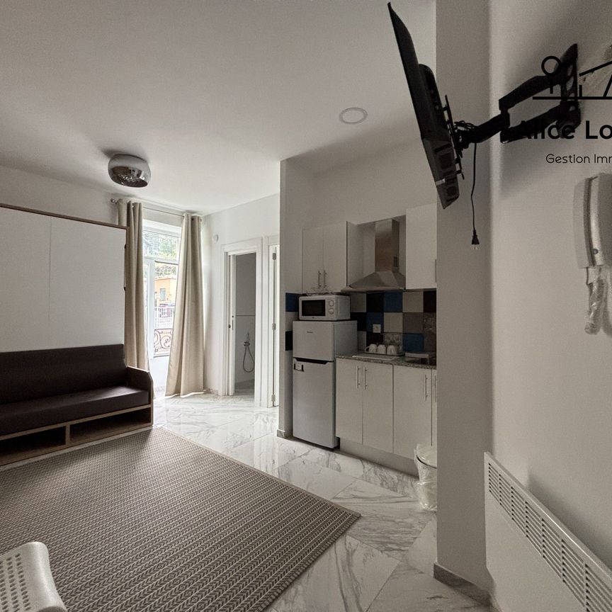 Location Appartement 2 pièces 25m² EVIAN LES BAINS 74500 - Photo 1