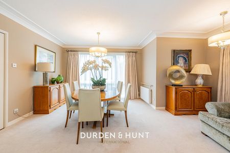 Hawsted, Buckhurst Hill - Photo 3