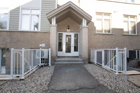 For Lease - 314 Everest Private Unit# H, Elmvale Acres and Area, Ontario - Photo 3