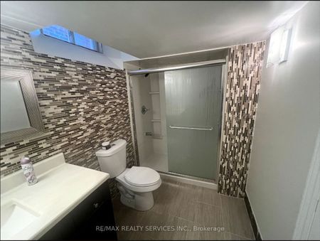 For Lease - 18 Treegrove Crescent Unit# Bsmt, Brampton, Ontario - Photo 3