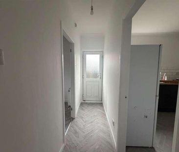 The Oval, Blyth, NE24 - Photo 3