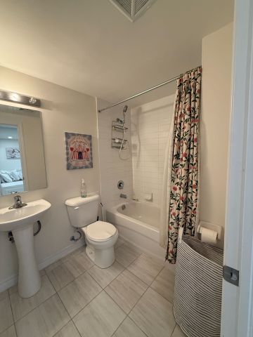 For Lease - 181 Parktree Drive Unit# 32 - Basement, Vaughan, Ontario - Photo 2