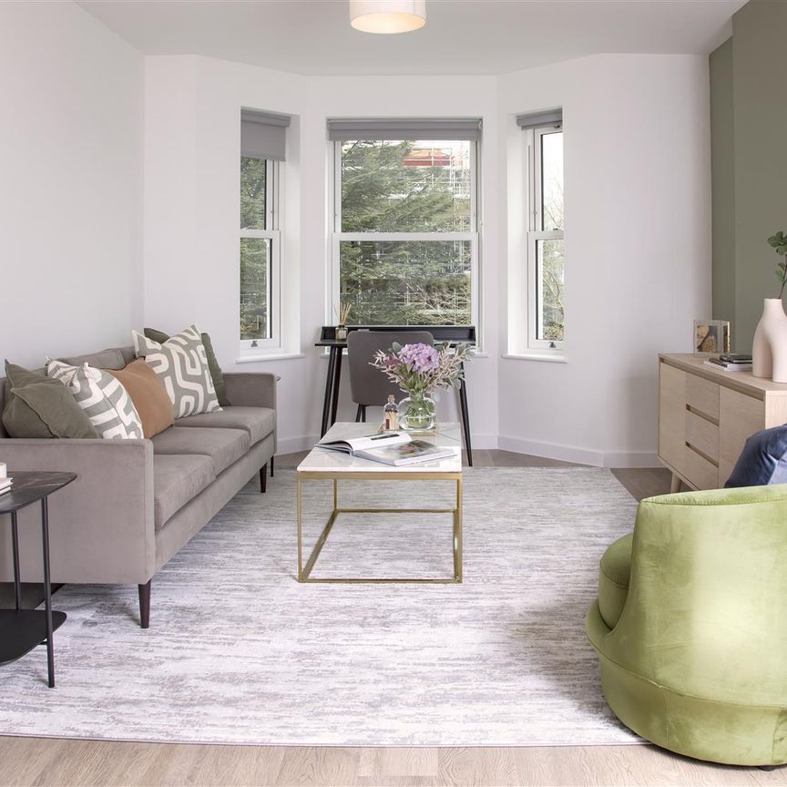 Nightingale Walk, Farnham, GU9 - Photo 1