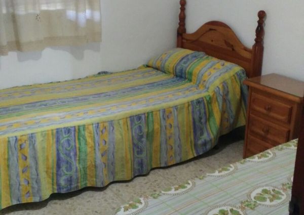 Ref. 38196 Country house