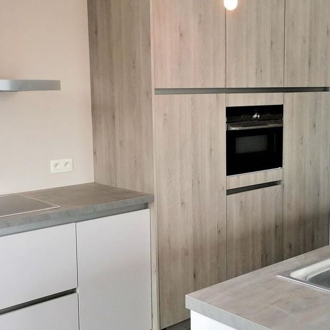 Appartement te huur in Iddergem voor € 940 met 2 slaapkamers - Photo 1