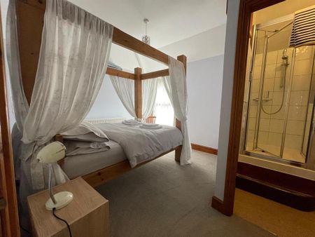 3 bedroom maisonette to rent - Photo 4