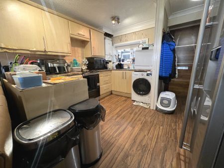 Alexandra Road, Blackpool - Photo 4