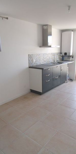 Location Appartement 2 pièces 27m² CHAILLY EN BIERE 77930 - Photo 1