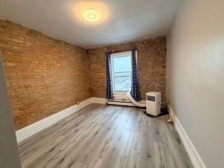For Lease - 268 Talbot Street Unit# 14, St. Thomas, Ontario - Photo 2