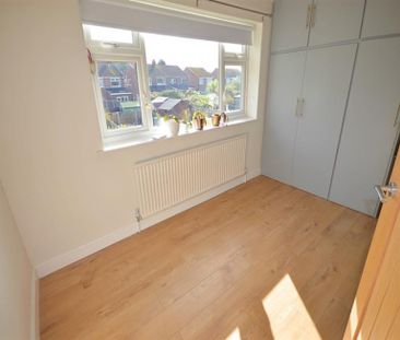 3 Bedroom Semi Detached To Let - Photo 5