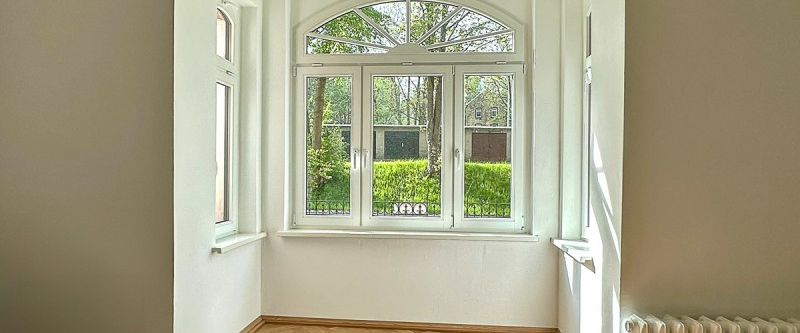 Stilvolle 3-Raum-Wohnung - PKW-Stellplatz - Terrasse in Scheibenberg! - Foto 1