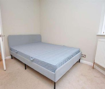 Baltic Close, Central Colliers Wood, SW19 - Photo 6