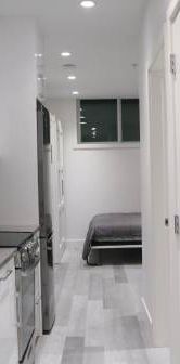 *VANCOUVER STUDIO FOR RENT & FREE UTILITIES - Photo 1