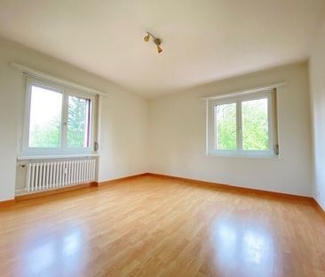 Helle & grosszügige Wohnung mit Charme - Photo 3