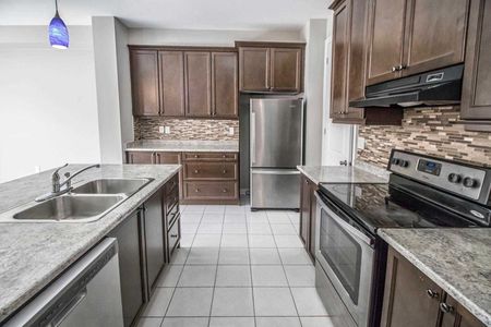 For Lease - 15 Giltspur Road Unit# Upper, Brampton, Ontario - Photo 5