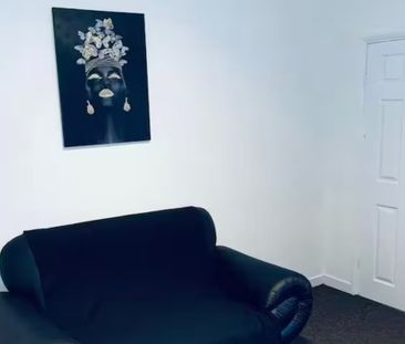 3 Bed Terraced House, Dorset Road, CV1 - Photo 3