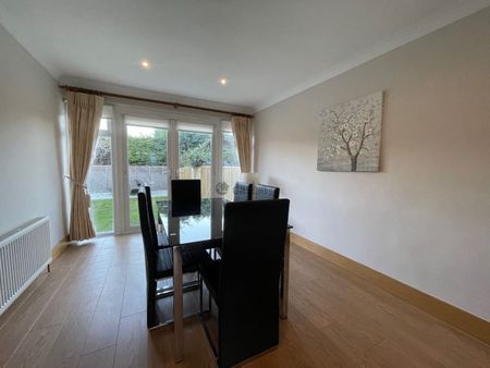 House to rent in Dublin, Malahide - Photo 5