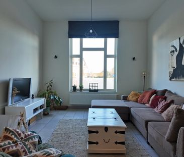 Gezellig duplex appartement nabij het station van Eeklo! - Photo 2