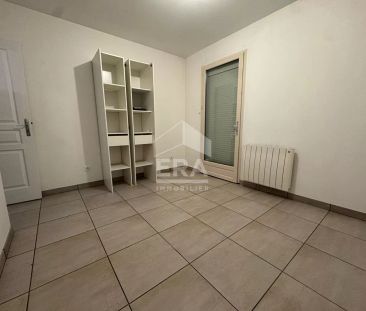 Charmant F2 avec terrasse et parking sécurisé - Photo 3