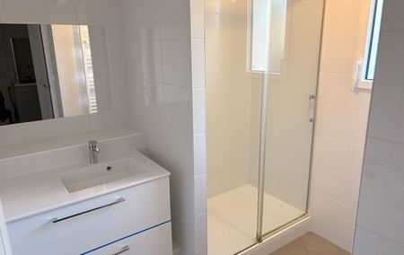 Location Maison De plain-pied neuf Perros-guirec - Photo 4