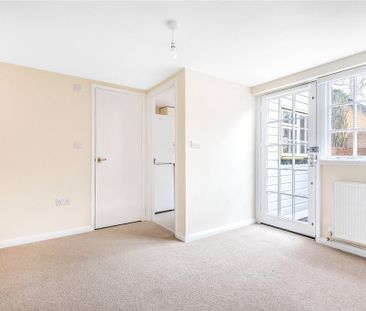 2 bedroom terraced house to rent - Photo 6