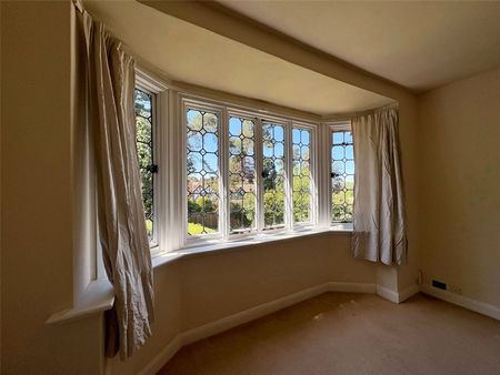 Tudor Hall, Branksome Park Road, Camberley, GU15 - Photo 4