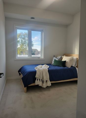 For Lease - 2 Slessor Boulevard Unit# 13, Grimsby, Ontario - Photo 4