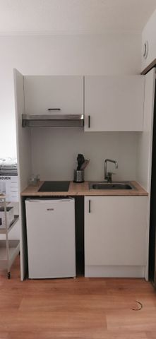 Apartment - Photo 2