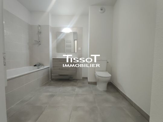 Location Appartement 1 pièce 32m² NIMES 30900 - Photo 1
