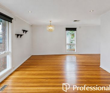 Spacious Family Home in Brentwood Secondary College & Mount View Primary School Zones - Photo 5