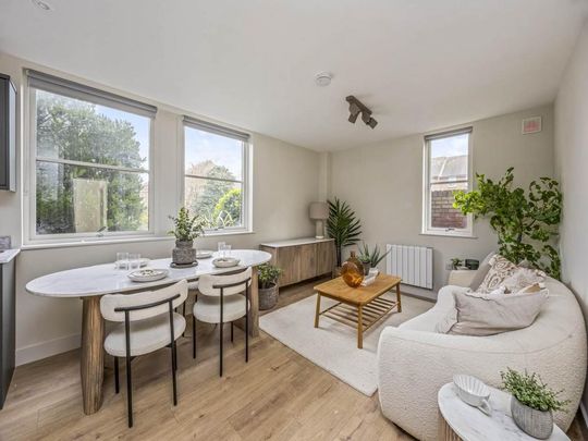 2 bedroom flat to rent - Photo 1