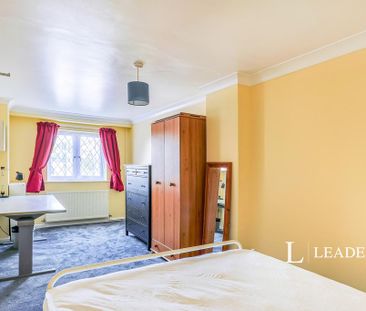 1 bedroom in a house share to rent - Photo 6