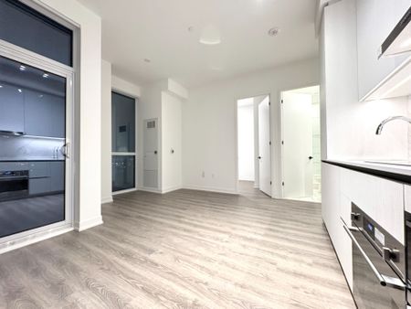 For Lease - 8 Interchange Way Unit# 3707, Vaughan, Ontario - Photo 3