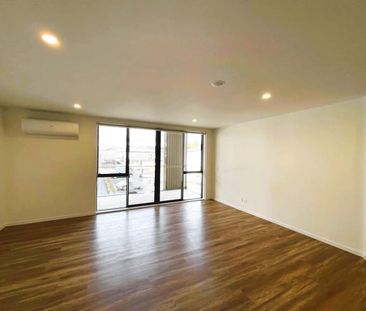 Specious 2beds apartment in flat bush - Photo 3