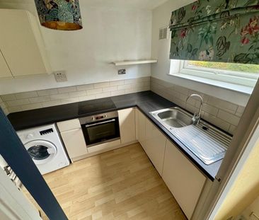 Studio Flat, Westbourne Road, S10 - Photo 3