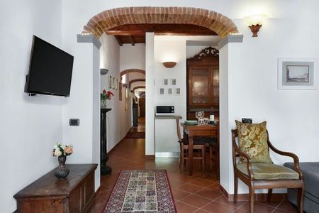 Via Romana, Florence, Tuscany 50125 - Photo 3