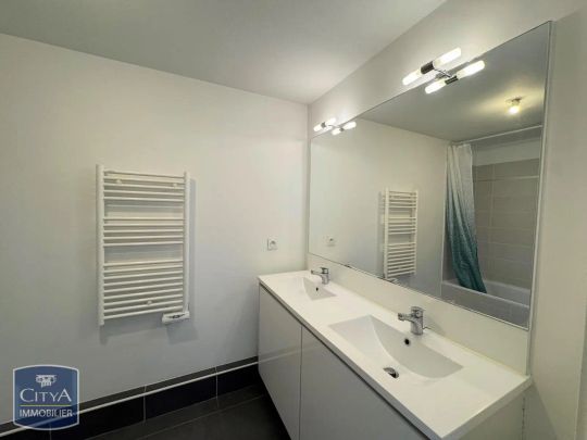 Appartement à louer 3 pièces 63.33m² - Photo 1