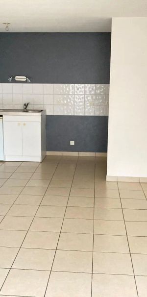 Appartement à louer 2 pièces 48.72m² - Photo 2