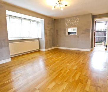 Off Langley Road - 2 bed Detached House... - Photo 3