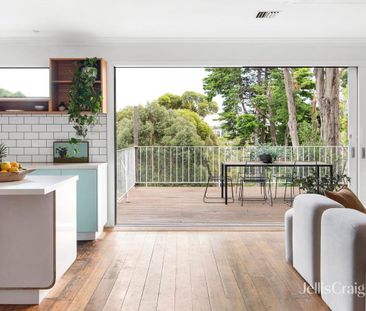 Mid Century Living - Photo 3