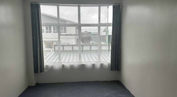 You can't beat this for convenience! - Photo 1