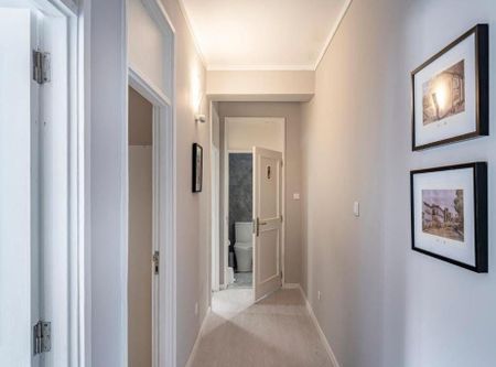 Rua de Faria Guimarães, Porto, Braga 4200-289 - Photo 2