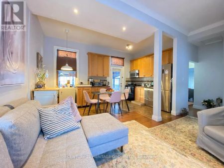 134 WESLEY STREET - Photo 4