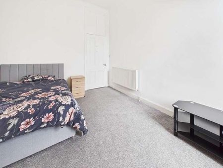 Allison Street, Govnahill, G42 - Photo 2