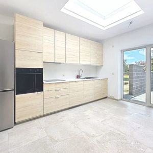 Appartement te huur in Waudrez voor € 850 met 1 slaapkamer - Photo 3