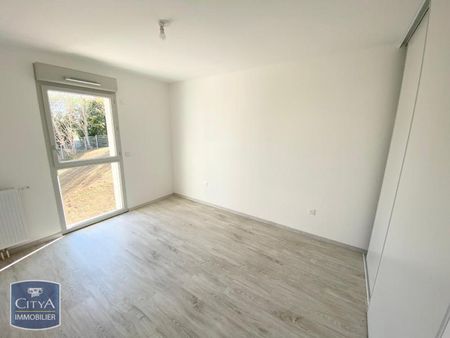 Location Appartement 3 pièces 60m² JOUE LES TOURS 37300 - Photo 2