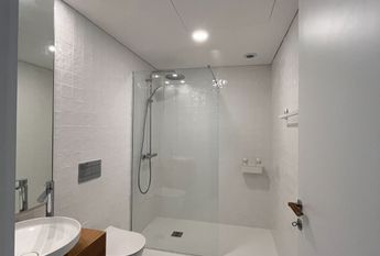 Apartamento T1 no empreendimento DOCA Praia da Barra.