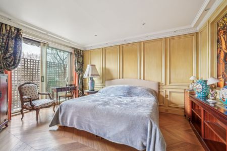 Location Appartement de luxe Paris 7 4 Pièces 191 m² - Photo 5