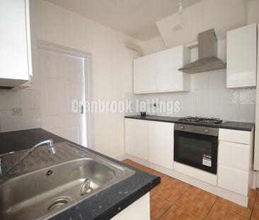 3 bedroom terraced house to rent - Photo 6