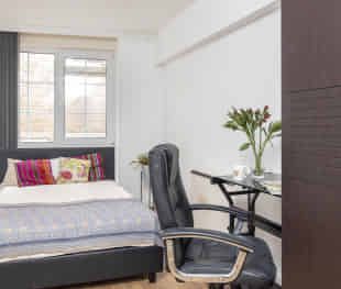 Standard Apartments - Photo 5